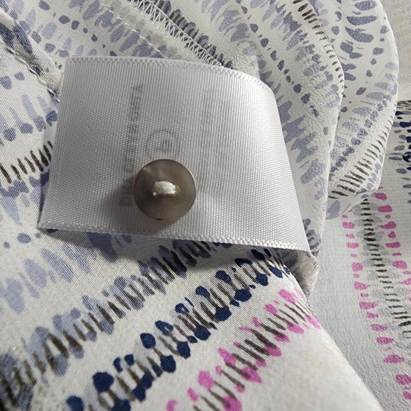 Nic + Zoe Semi Sheer Blouse - Picture 14 of 15